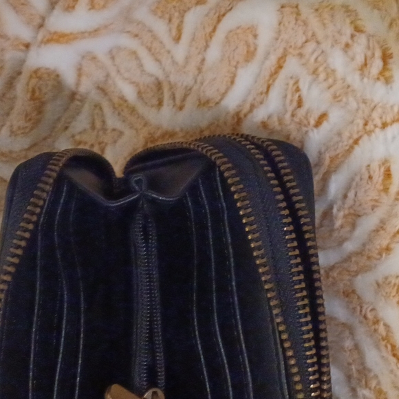 Universal thread - Picture 5 of 5